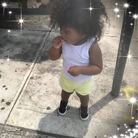 Meet your Posher, Christina - Picture 1 of 1